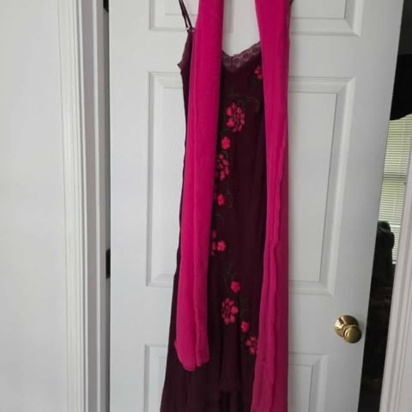 Sue wong Maroon Floral Maxi Dress 100% Silk with free pink silk shall - Picture 10 of 13